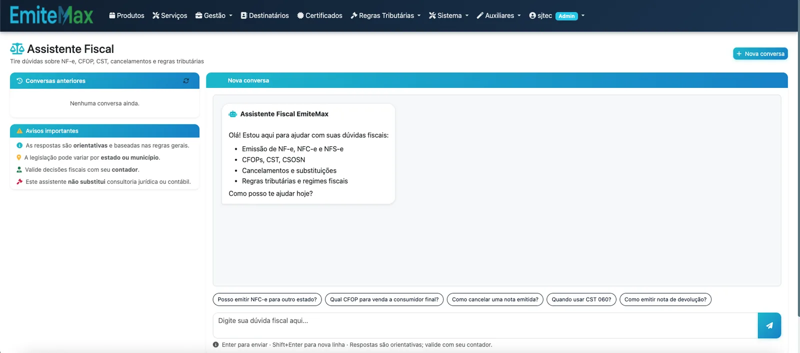 Assistente fiscal do EmiteMax, com aviso de que as respostas são orientativas e sugestões de perguntas